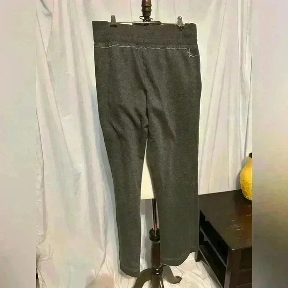 Under Armour Women’s Grey Lounge Pants. Sz Small. Drawstring Waist. - Picture 1 of 8